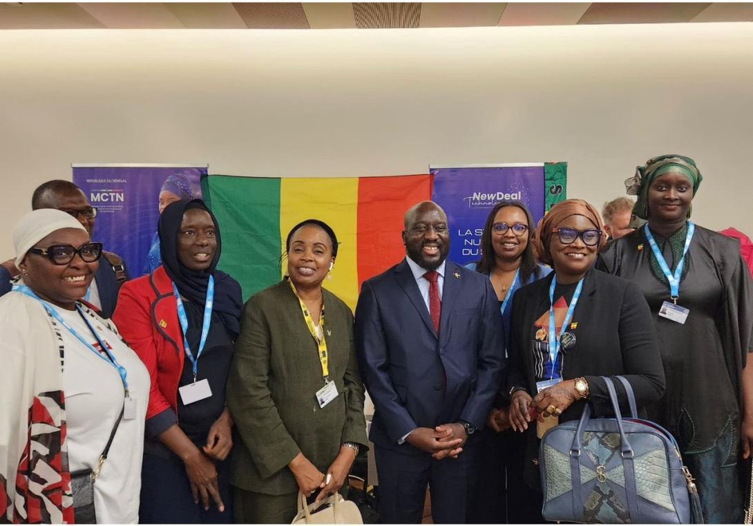 Une présence remarquable des femmes de FESTIC au SMSI 2025 à Genève